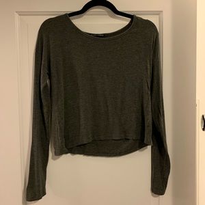 ✨ BRANDY MELVILLE long sleeve t-shirt ✨ EUC